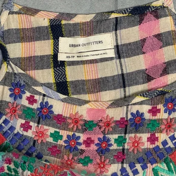 Urban Outfitters Floral Embroidered Apron Dress - Picture 4 of 6